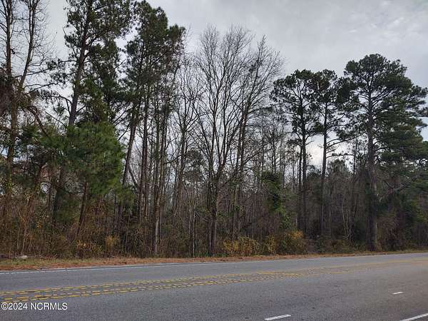 1 Acre of Residential Land for Sale in Holly Ridge, North Carolina