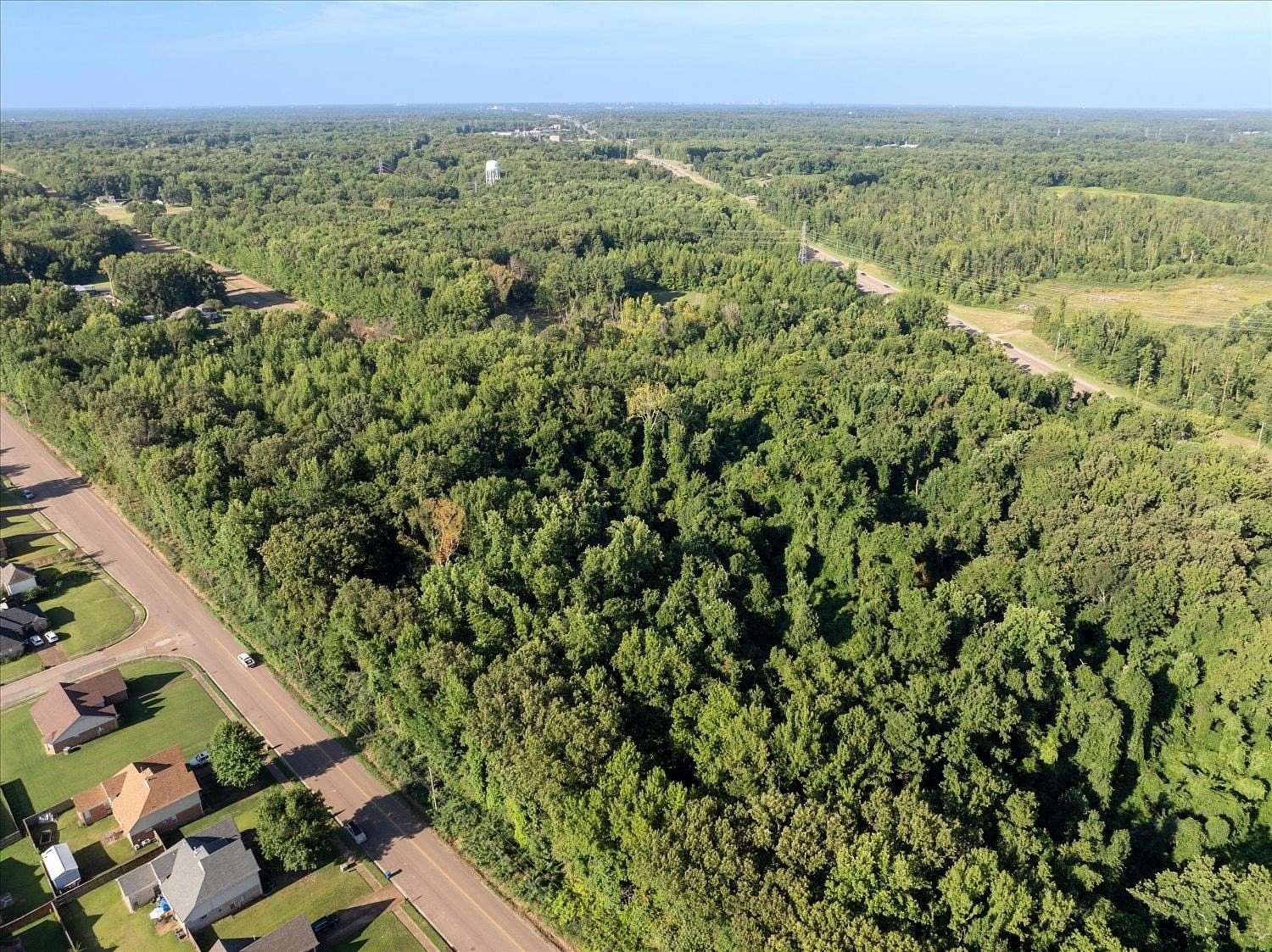 16.57 Acres of Commercial Land for Sale in Memphis, Tennessee