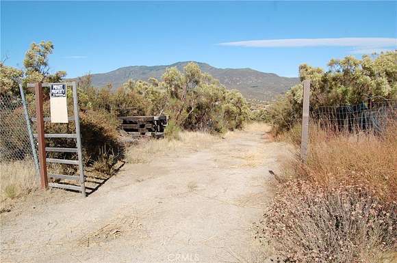 5 Acres of Land for Sale in Hemet, California