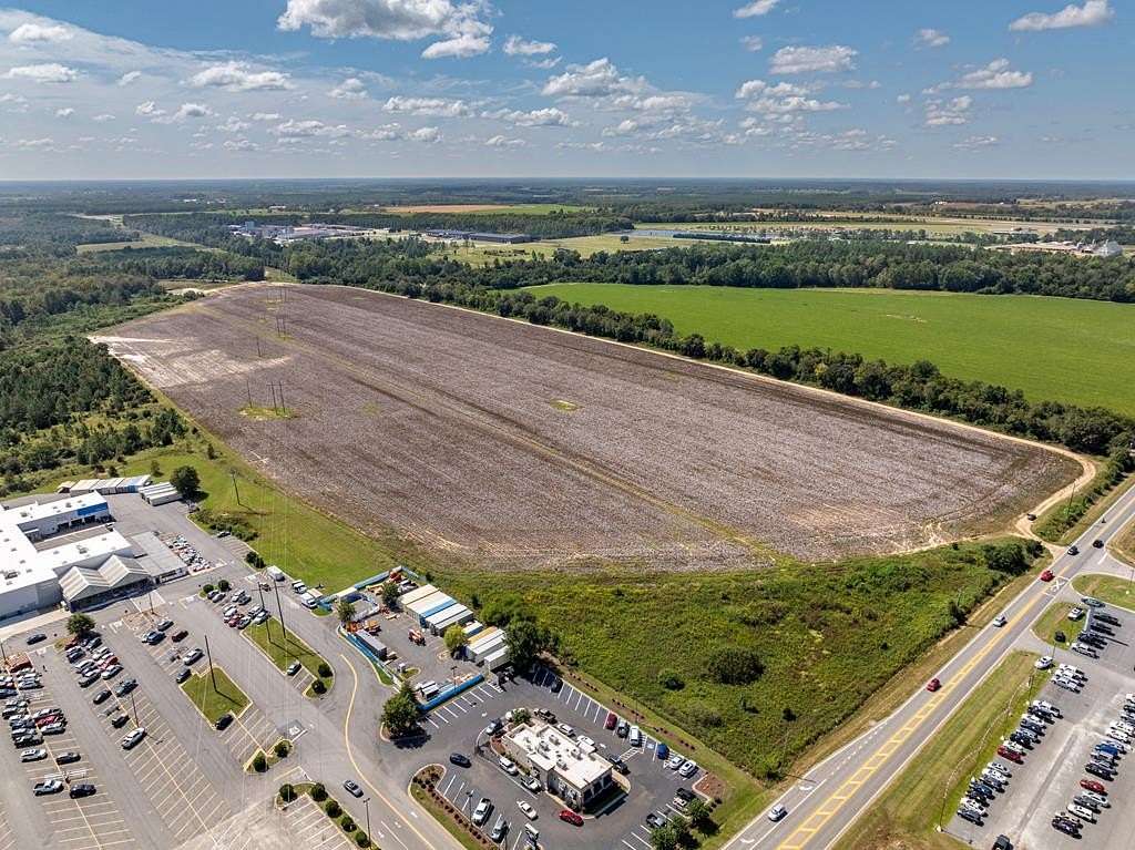 12.45 Acres of Commercial Land for Sale in Fitzgerald, Georgia