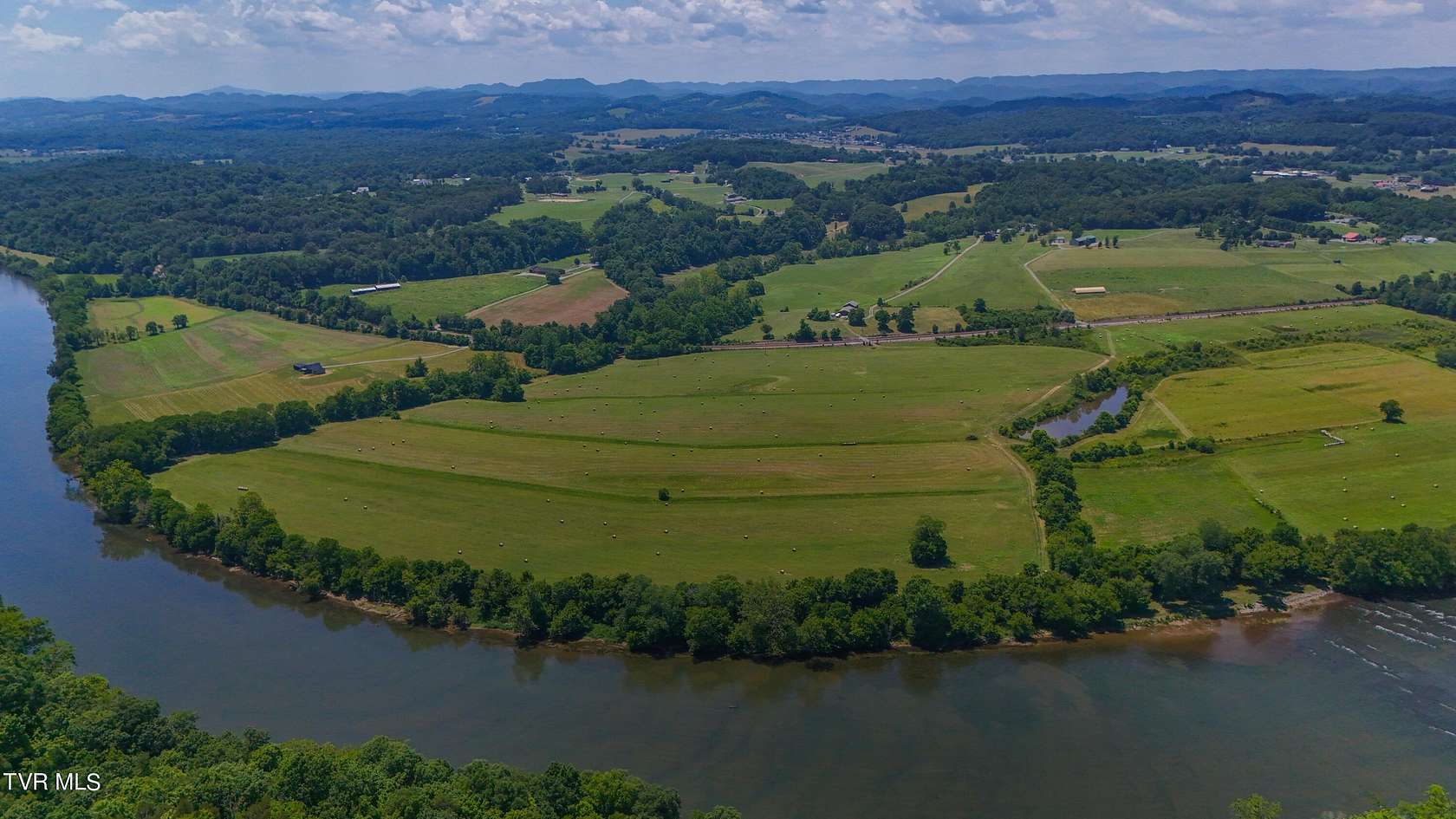 100 Acres of Agricultural Land for Sale in Rogersville, Tennessee