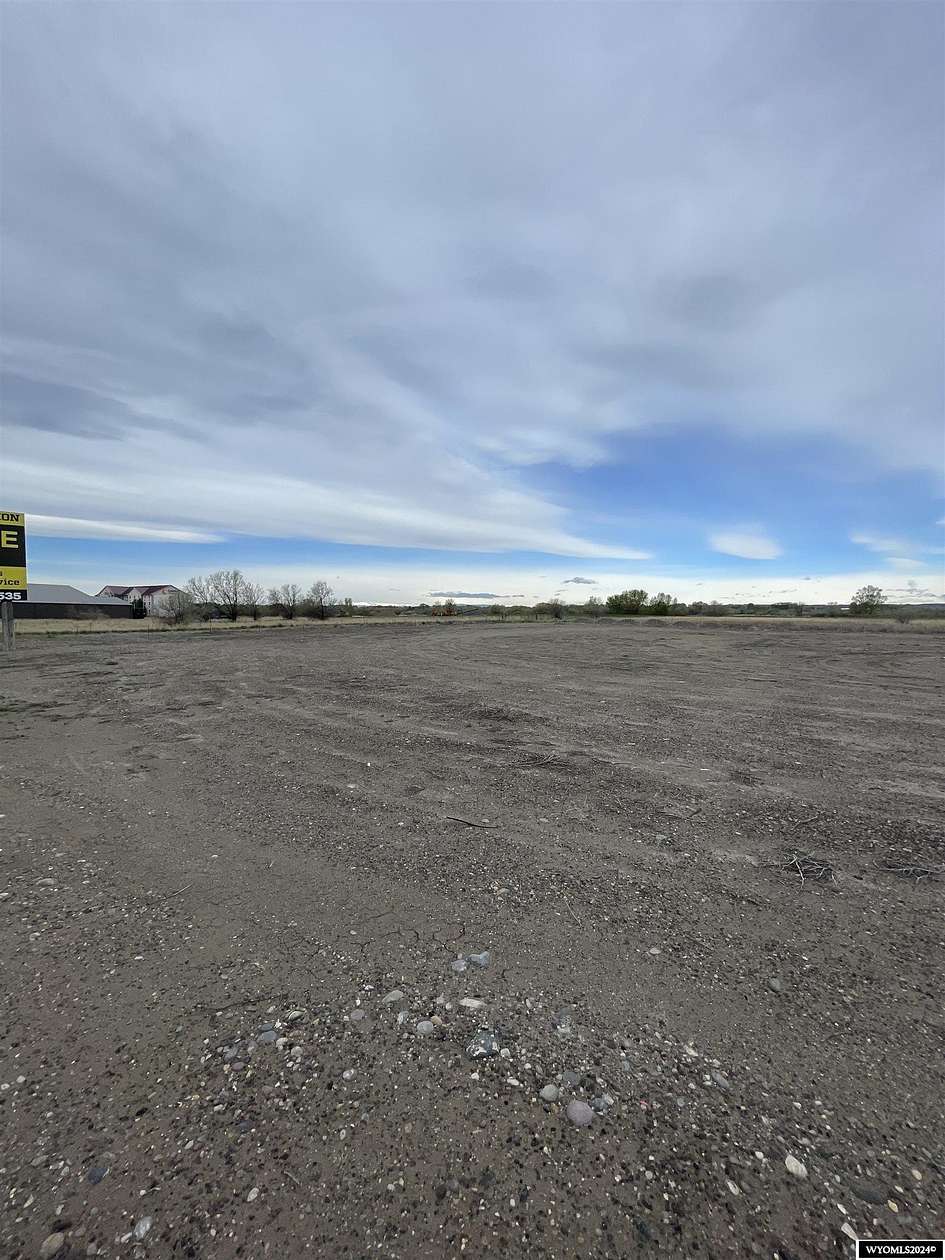 1 Acre of Mixed-Use Land for Sale in Riverton, Wyoming