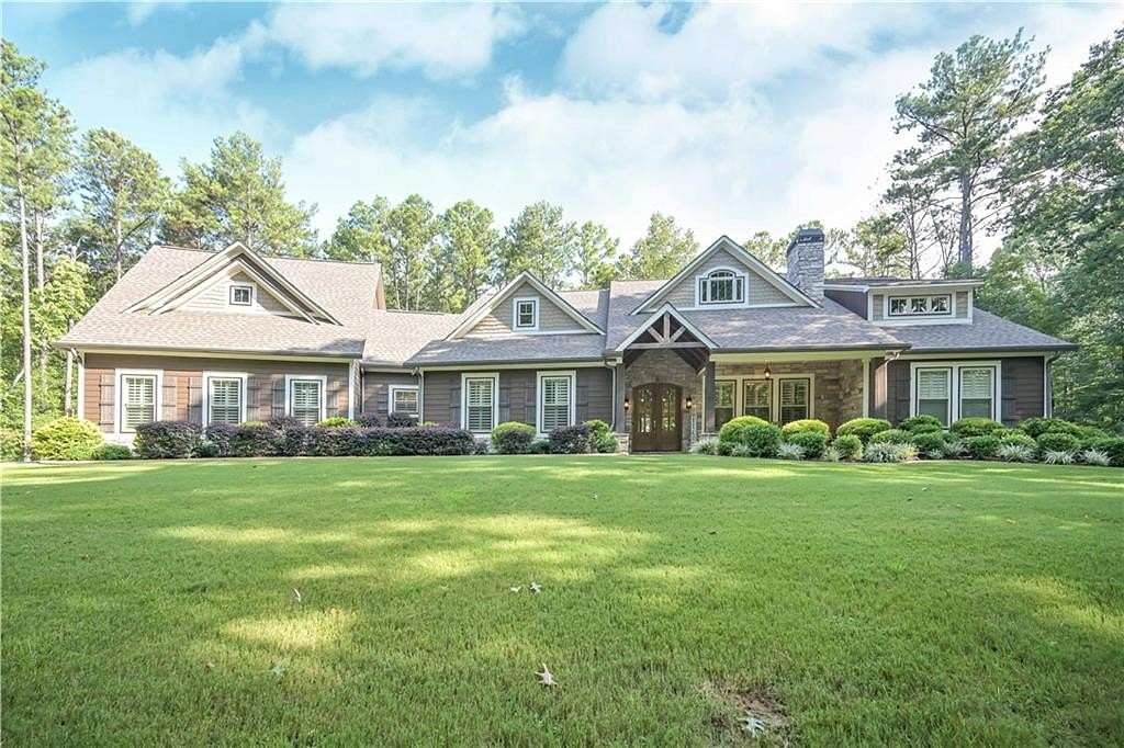 2.13 Acres of Residential Land with Home for Sale in Carrollton, Georgia