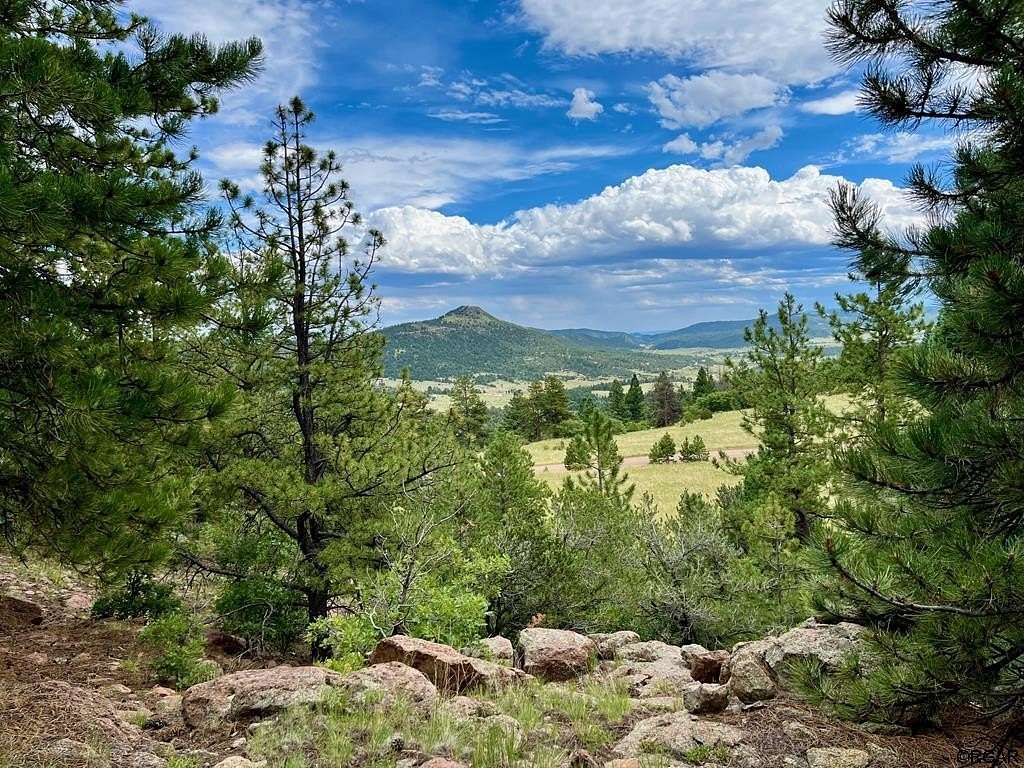 35.202 Acres of Land for Sale in Cañon City, Colorado