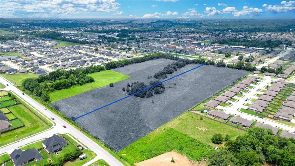 11 Acres of Mixed-Use Land for Sale in Centerton, Arkansas