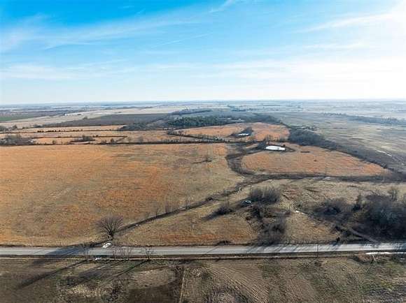 40 Acres of Agricultural Land for Sale in Miami, Oklahoma