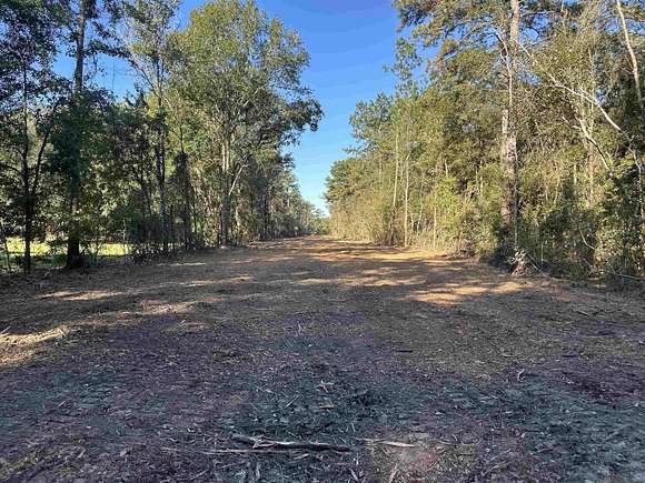 5.5 Acres of Residential Land for Sale in Robert, Louisiana