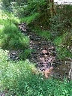 14 Acres of Land for Sale in Deep Gap, North Carolina