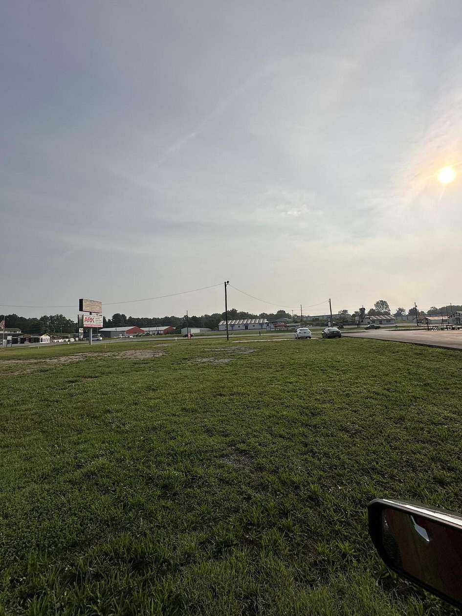 1.03 Acres of Commercial Land for Sale in Burnside, Kentucky