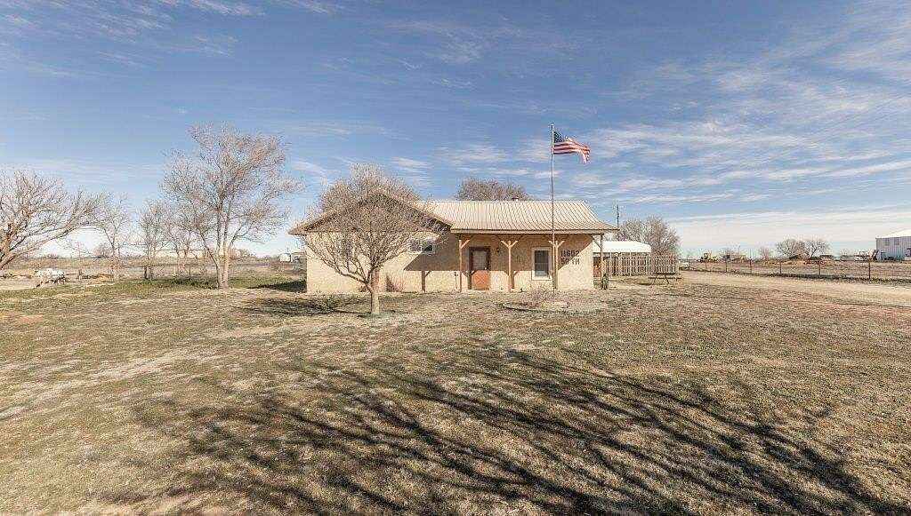 4.85 Acres of Residential Land with Home for Sale in Lubbock, Texas