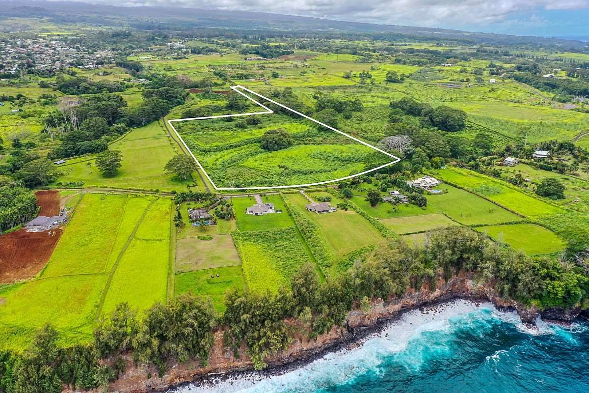 23.623 Acres of Land for Sale in Pepeekeo, Hawaii