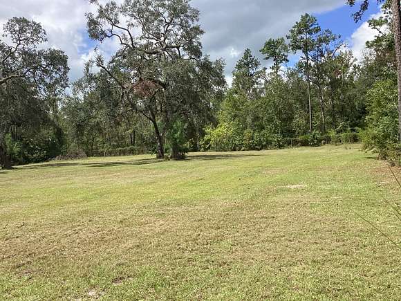 1 Acre of Residential Land for Sale in Live Oak, Florida