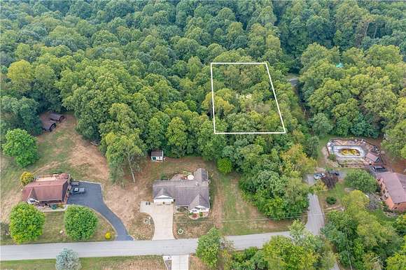 0.327 Acres of Residential Land for Sale in Centerville, Pennsylvania