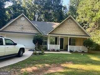 2 Acres of Residential Land with Home for Sale in Molena, Georgia