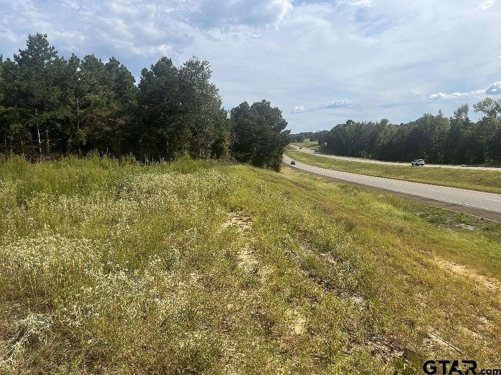 4.5 Acres of Land for Sale in Tyler, Texas