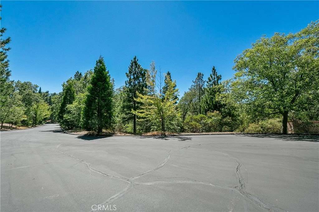 2.657 Acres of Residential Land for Sale in Lake Arrowhead, California