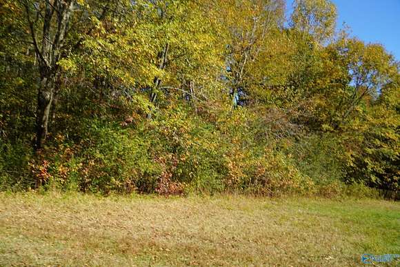 7.27 Acres of Land for Sale in Fayetteville, Tennessee