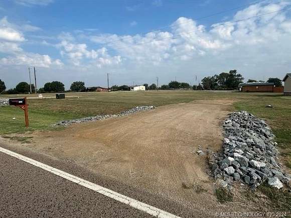 0.5 Acres of Residential Land for Sale in Durant, Oklahoma