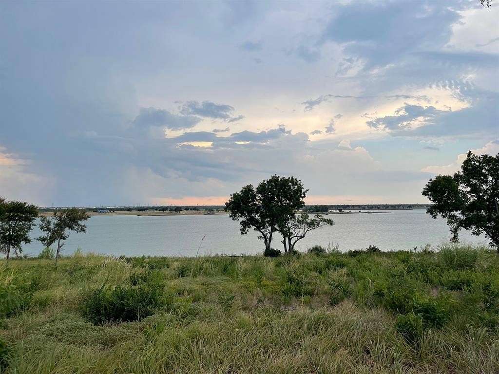 1.181 Acres of Land for Sale in Corsicana, Texas