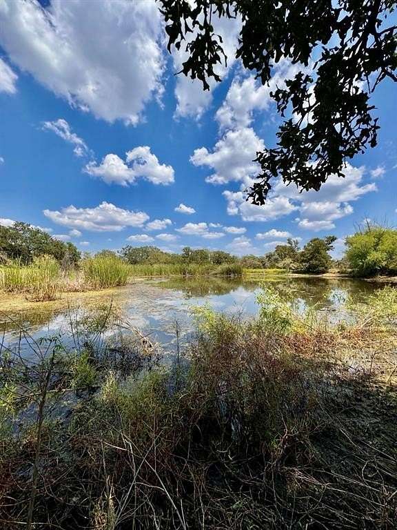 18.997 Acres of Land for Sale in Santo, Texas