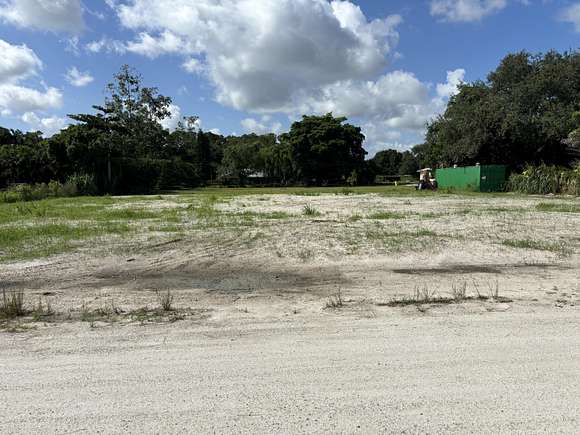 0.58 Acres of Residential Land for Sale in Loxahatchee Groves, Florida