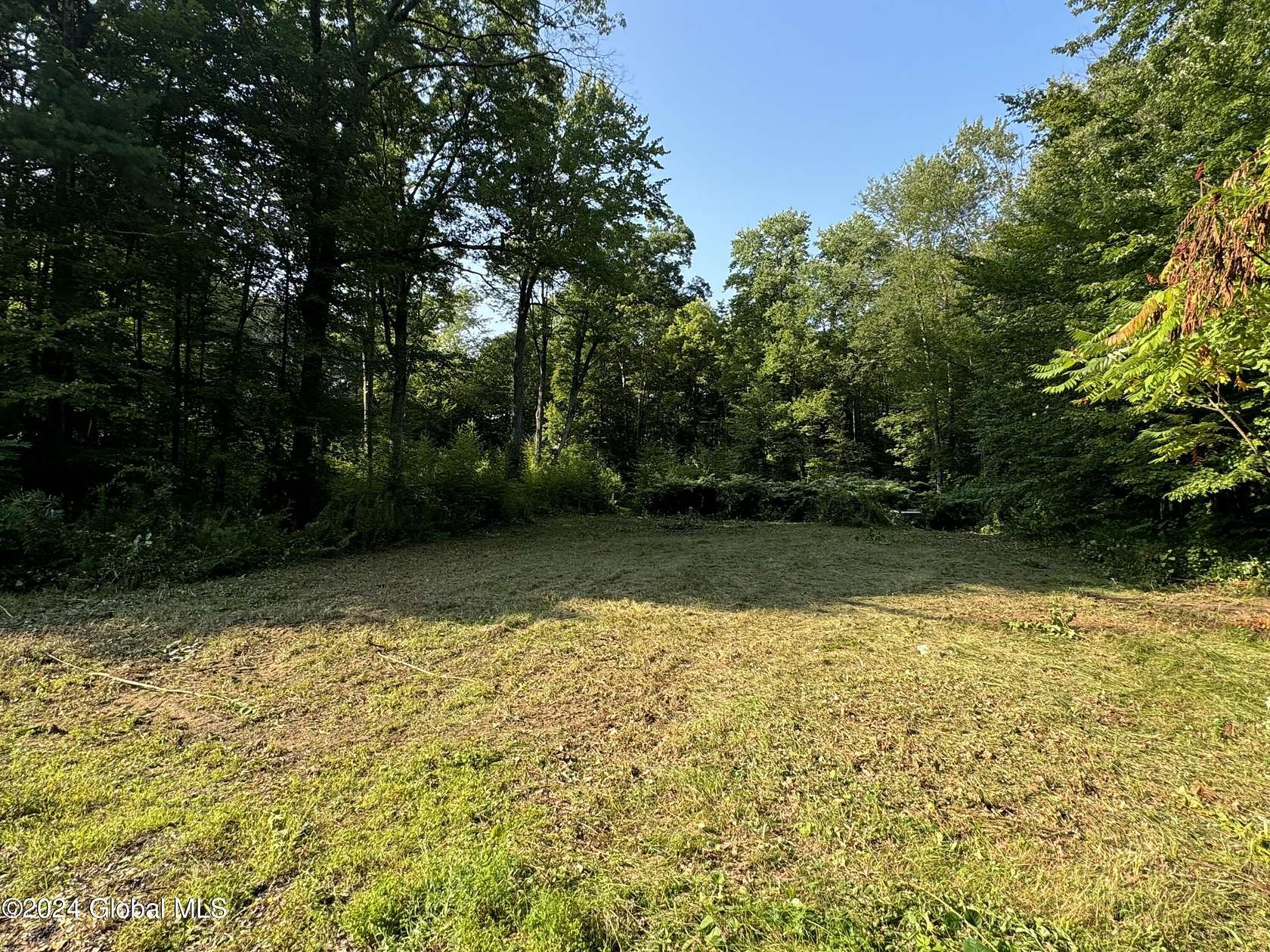 5 Acres of Residential Land for Sale in Moreau Town, New York