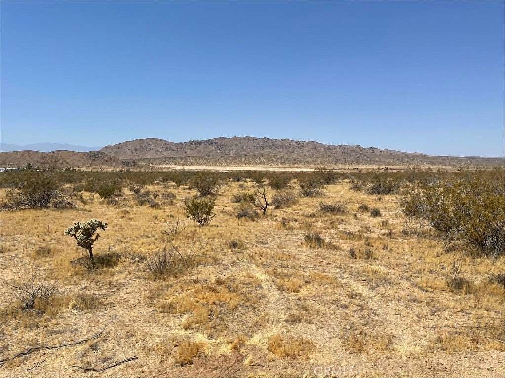 10 Acres of Residential Land for Sale in Apple Valley, California