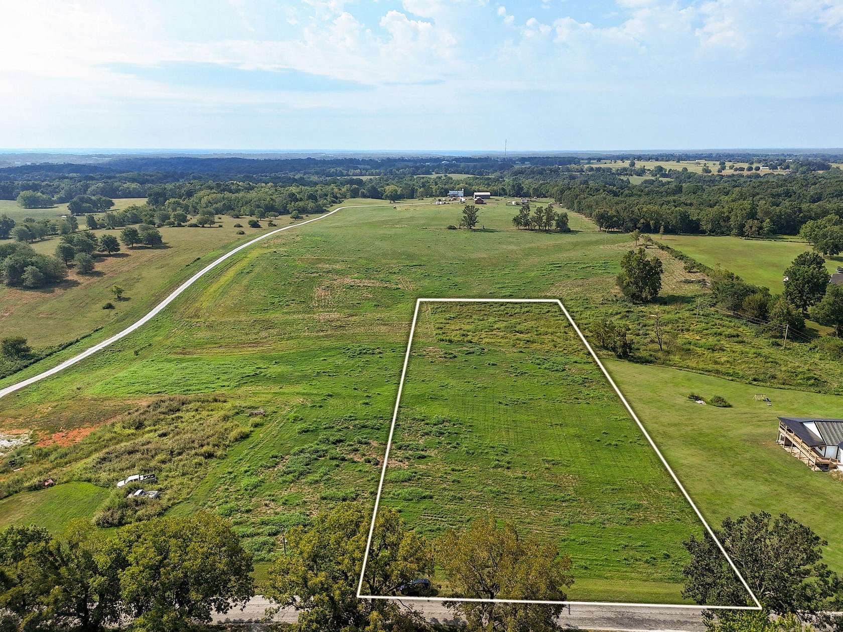 3.5 Acres of Residential Land for Sale in Billings, Missouri