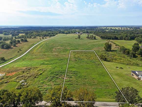 3.5 Acres of Residential Land for Sale in Billings, Missouri