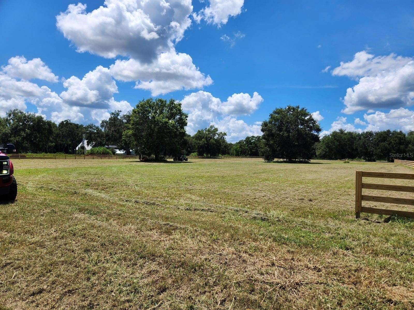 3.2 Acres of Residential Land for Sale in Plant City, Florida