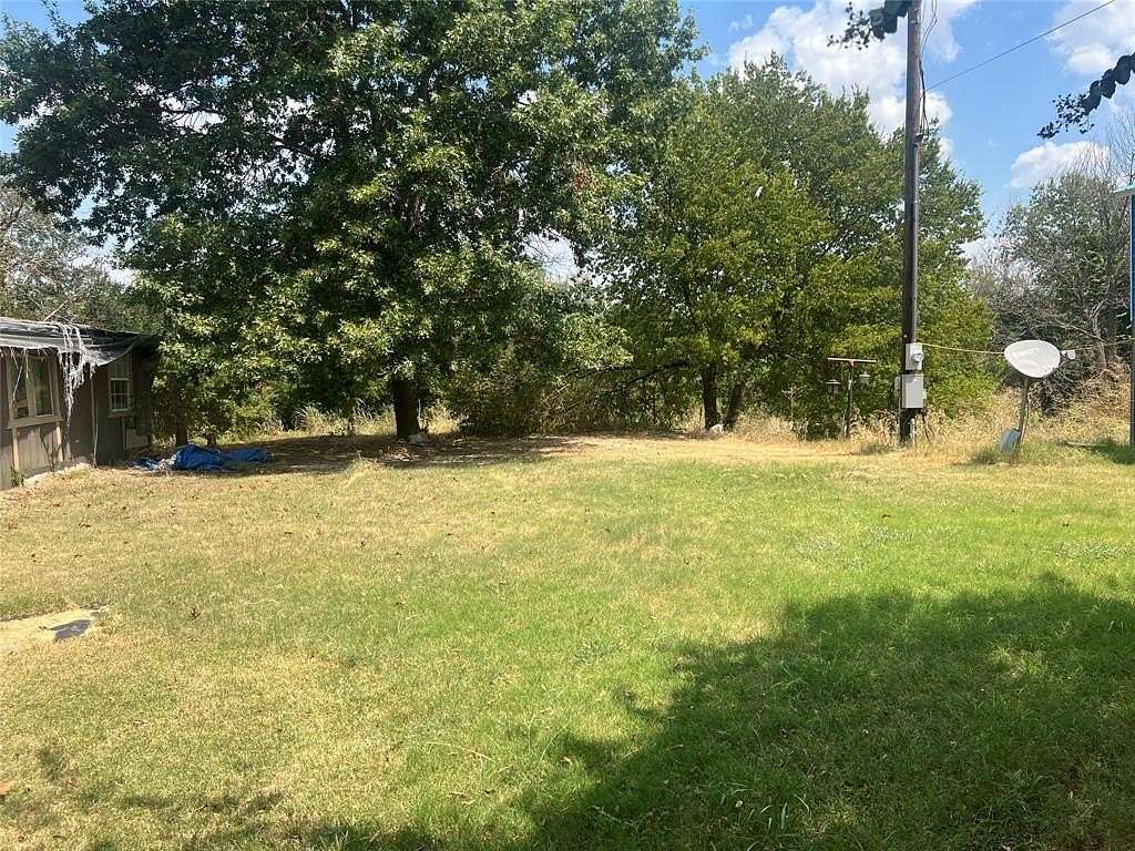 2.5 Acres of Land for Sale in Joshua, Texas