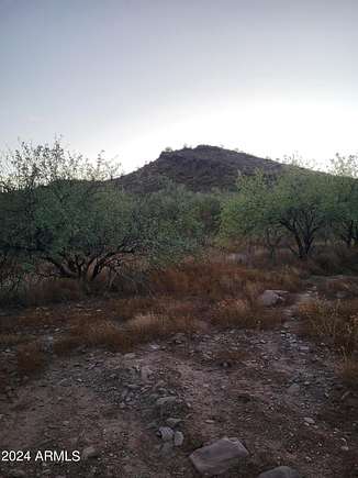 1.06 Acres of Residential Land for Sale in New River, Arizona