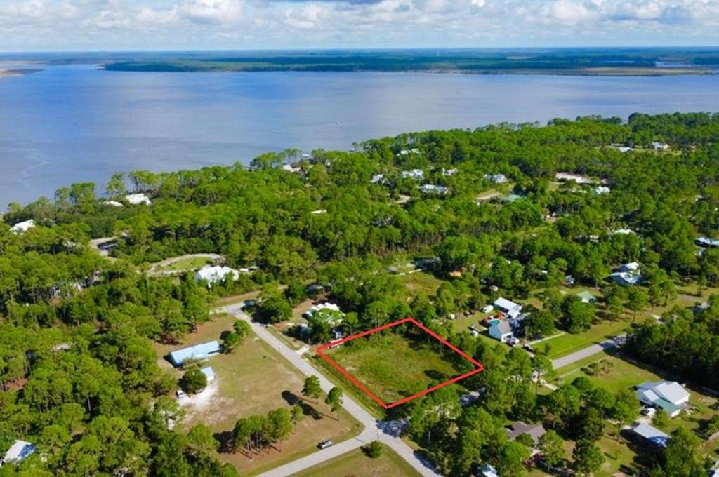 1 Acre of Residential Land for Sale in Eastpoint, Florida