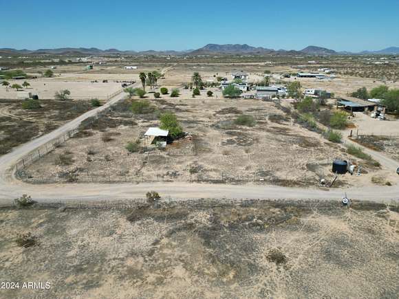 2 Acres of Residential Land for Sale in Tonopah, Arizona