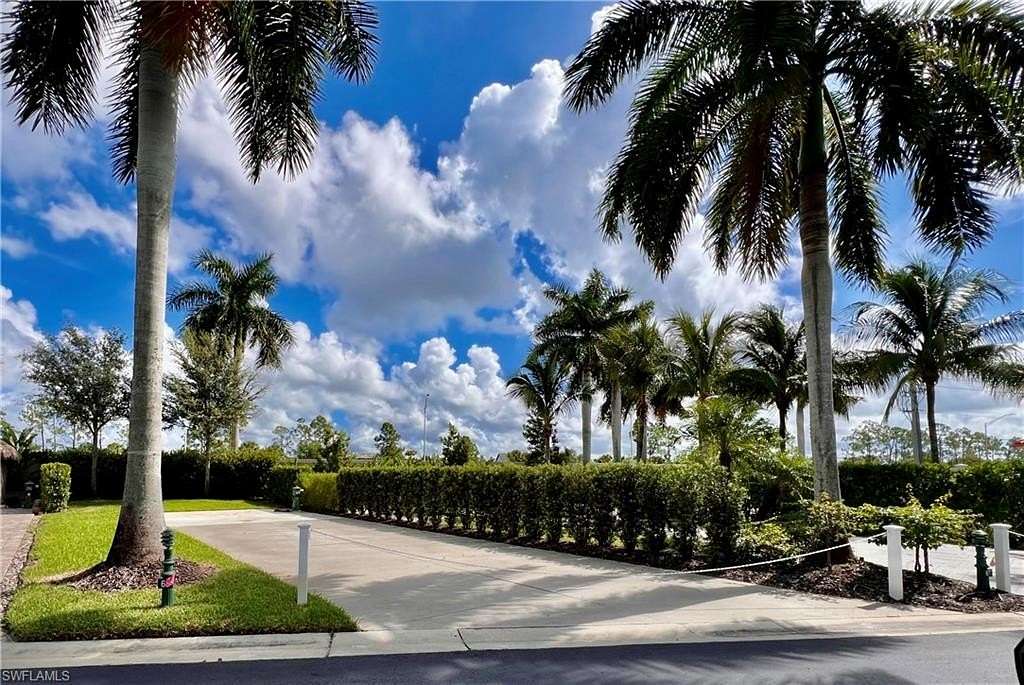 0.08 Acres of Land for Sale in Naples, Florida