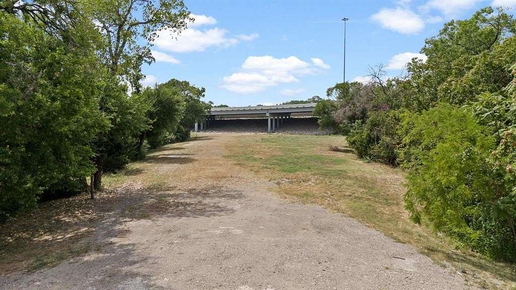 3.051 Acres of Commercial Land for Sale in Dallas, Texas