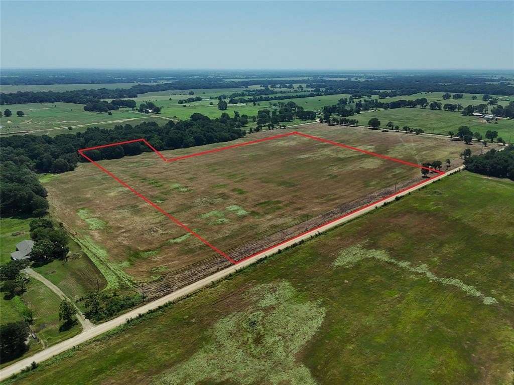 21.6 Acres of Agricultural Land for Sale in Telephone, Texas