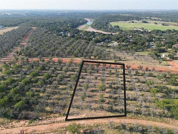 1.498 Acres of Land for Sale in Granbury, Texas