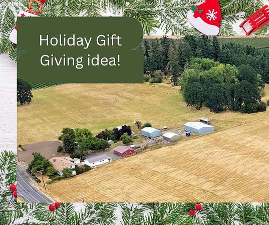 31 Acres of Agricultural Land with Home for Sale in Canby, Oregon