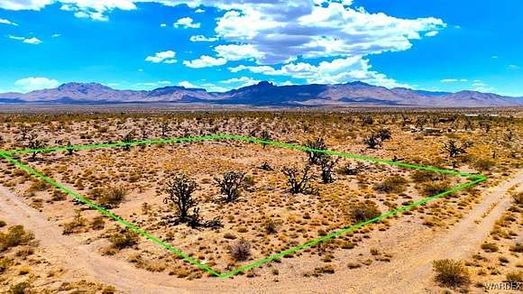 1.23 Acres of Residential Land for Sale in Dolan Springs, Arizona