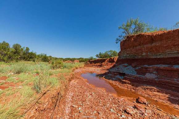 581 Acres of Recreational Land & Farm for Sale in Truscott, Texas