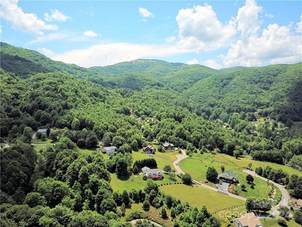 1.3 Acres of Residential Land for Sale in Waynesville, North Carolina