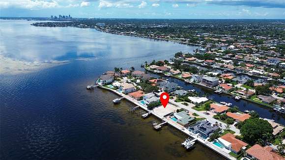 0.24 Acres of Residential Land for Sale in St. Petersburg, Florida