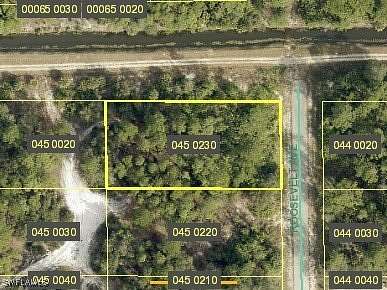 0.5 Acres of Residential Land for Sale in Lehigh Acres, Florida