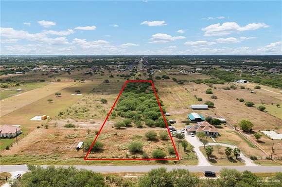 4.88 Acres of Residential Land for Sale in Monte Alto, Texas