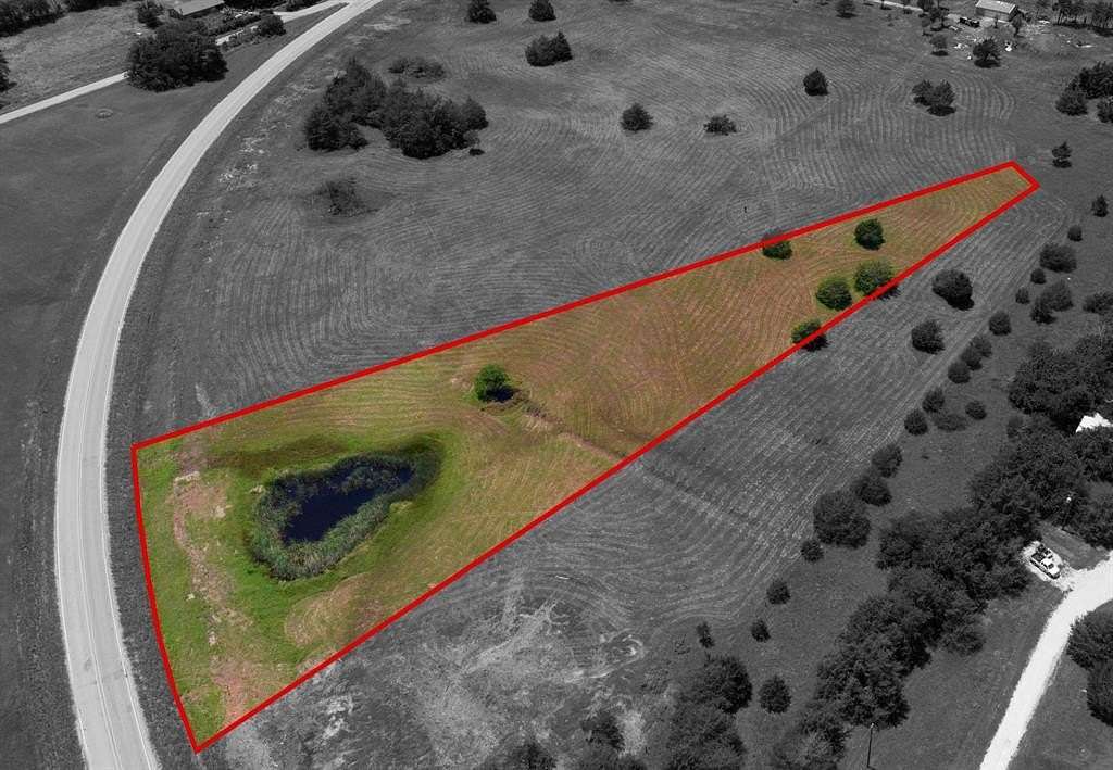 1.897 Acres of Residential Land for Sale in Lone Oak, Texas