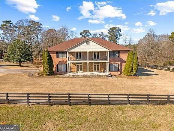 7 Acres of Residential Land with Home for Sale in Bethlehem, Georgia