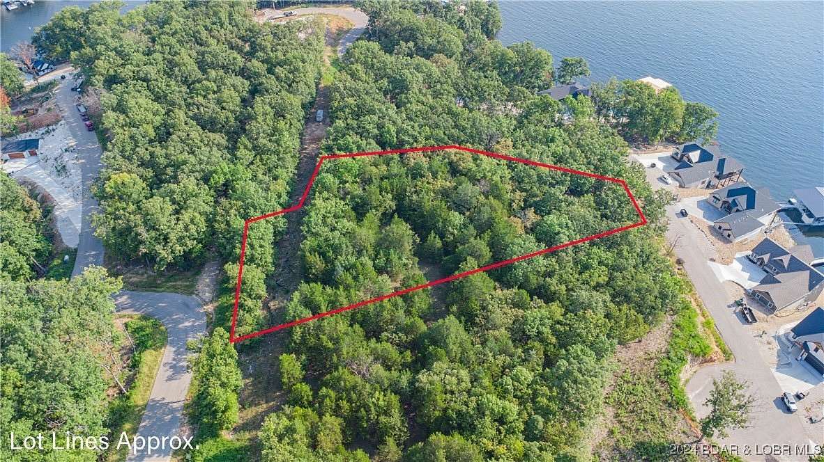 1.64 Acres of Residential Land for Sale in Sunrise Beach, Missouri