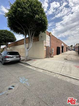 0.49 Acres of Mixed-Use Land for Sale in Inglewood, California