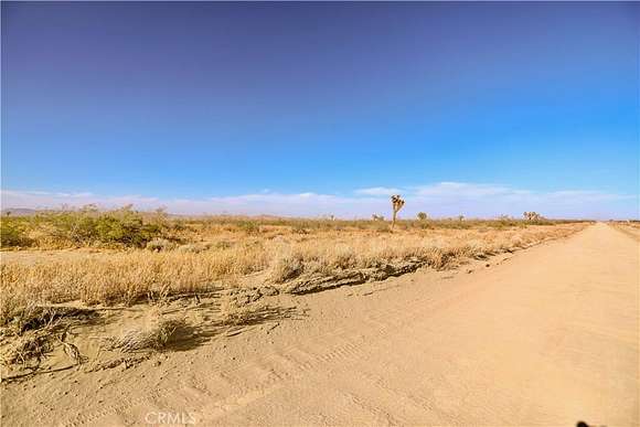 10 Acres of Commercial Land for Sale in Adelanto, California